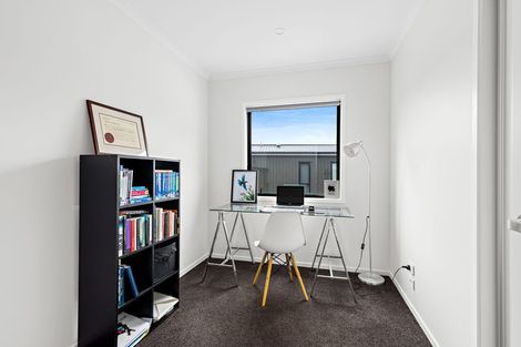 Photo of property in 1 Pukewhero Rise, Westgate, Auckland, 0614