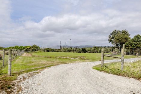 Photo of property in 32 Greyhound Road, Arahura Valley, Hokitika, 7882