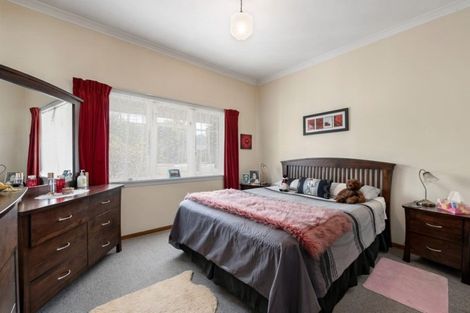 Photo of property in 4/4a Oak Street, Ebdentown, Upper Hutt, 5018