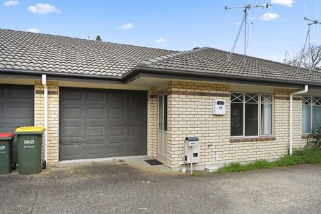 Photo of property in 2/201 Massey Street, Frankton, Hamilton, 3204