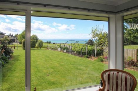 Photo of property in 15 North Ridge Drive, Oamaru North, Oamaru, 9400