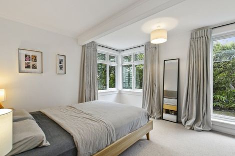 Photo of property in 30 Izard Road, Khandallah, Wellington, 6035