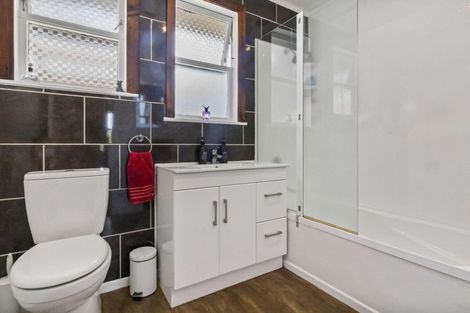 Photo of property in 157 Kingswood Road, Brookfield, Tauranga, 3110