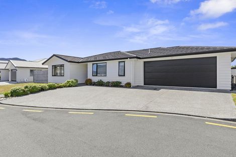 Photo of property in 11 Poulson Grove, Trentham, Upper Hutt, 5018