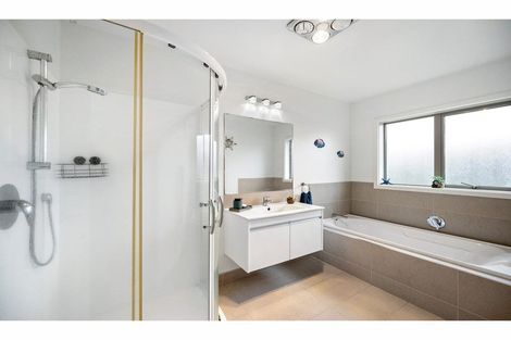 Photo of property in 10 Kipling Crescent, Owhata, Rotorua, 3010