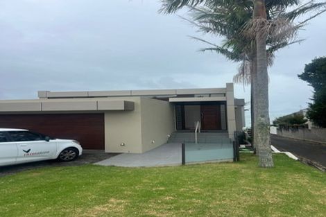 Photo of property in 1/15a Takutai Avenue, Bucklands Beach, Auckland, 2012