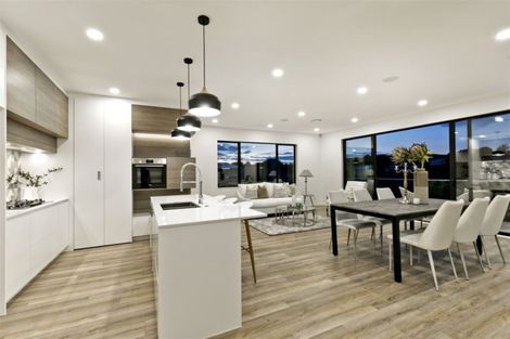 Photo of property in 21 Princes Street, Riverhead, 0820