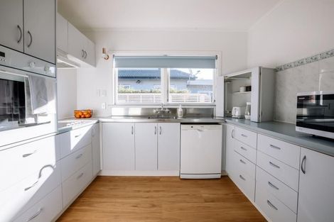 Photo of property in 5 Minchin Crescent, St Andrews, Hamilton, 3200