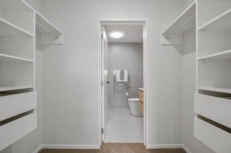 Photo of property in 2/1 Egremont Street, Belmont, Auckland, 0622