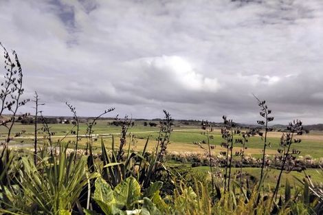 Photo of property in 295 Waihue Road, Dargaville, 0372