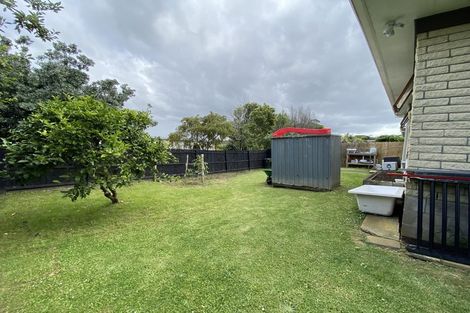 Photo of property in 1/10 Fortunes Road, Half Moon Bay, Auckland, 2012