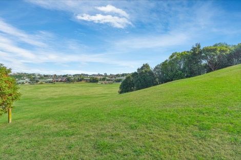 Photo of property in 28 Friesian Place, Grandview Heights, Hamilton, 3200