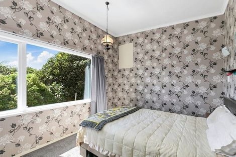 Photo of property in 16a Donald Crescent, Karori, Wellington, 6012