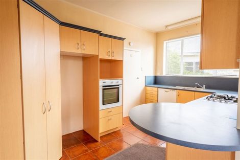 Photo of property in 60 Timaru Road, Waimate, 7924