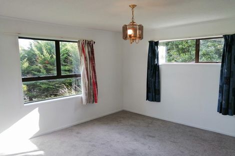Photo of property in 12 St Catherine Crescent, West Harbour, Auckland, 0618