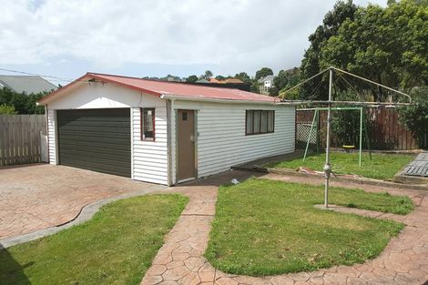 Photo of property in 61 Strathmore Avenue, Strathmore Park, Wellington, 6022