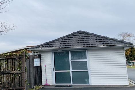 Photo of property in 165 Memorial Avenue, Burnside, Christchurch, 8053