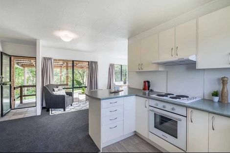 Photo of property in 99 West Harbour Drive, West Harbour, Auckland, 0618