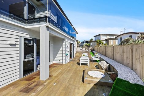 Photo of property in 41 Compass Way, Half Moon Bay, Auckland, 2012