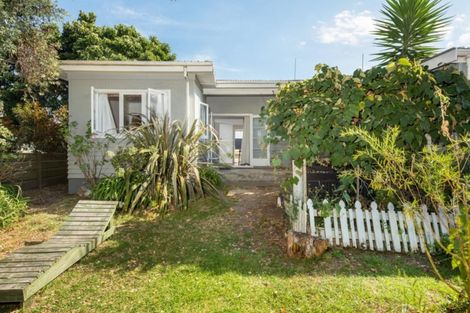 Photo of property in 161b Oceanview Road, Mount Maunganui, 3116