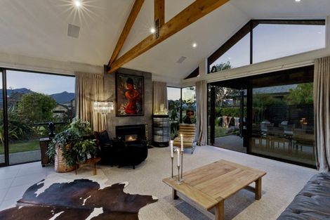 Photo of property in 20 Rannoch Drive, Jacks Point, Queenstown, 9371
