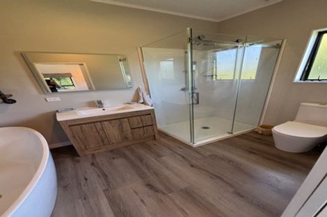 Photo of property in 955 Maungatautari Road, Maungatautari, Cambridge, 3494