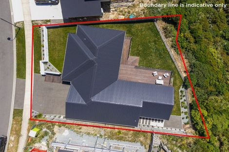 Photo of property in 60b Queen Charlotte Drive, Aotea, Porirua, 5024