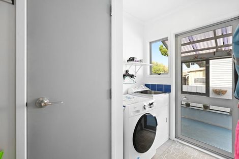 Photo of property in 24 Smith Street, Frankton, Hamilton, 3204