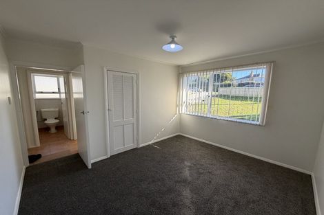 Photo of property in 10 Aotea Road, Glen Eden, Auckland, 0602
