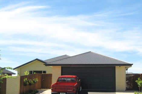 Photo of property in 22 Globe Bay Drive, Templeton, Christchurch, 8042