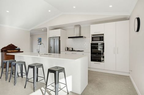 Photo of property in 89 Kupe Drive, Whitianga, 3510