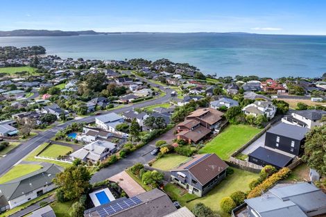 Photo of property in 80 Marellen Drive, Red Beach, 0932