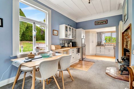 Photo of property in 42 Marion Street, Macandrew Bay, Dunedin, 9014