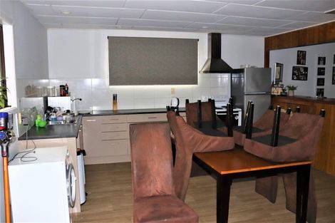 Photo of property in 105 Tidal Road, Mangere, Auckland, 2022