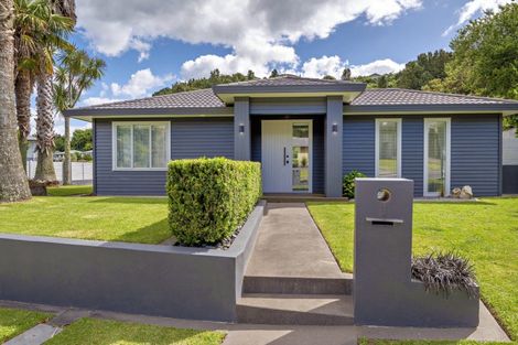 Photo of property in 1 The Fairway, Whakatane, 3120