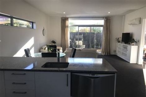 Photo of property in 110c Hamilton Avenue, Ilam, Christchurch, 8041