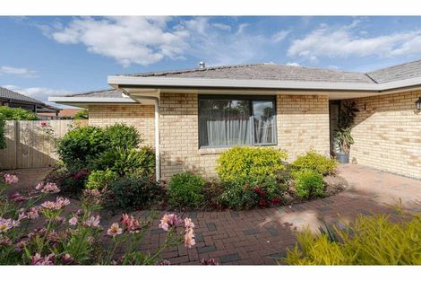 Photo of property in 17 Charlotte Kemp Drive, Kerikeri, 0230