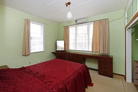 Photo of property in 167 Tasman Street, Opunake, 4616