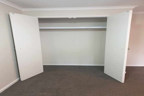 Photo of property in 46 Tauhinu Road, Greenhithe, Auckland, 0632