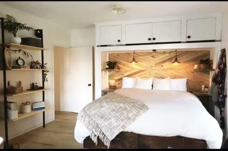 Photo of property in 31 Winchester Street, Kaiwharawhara, Wellington, 6035