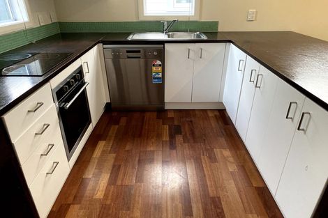 Photo of property in 39 Te Wharepouri Street, Berhampore, Wellington, 6023