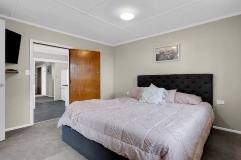 Photo of property in 112 Grove Road, Te Pahu, Hamilton, 3285