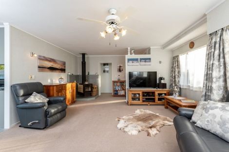 Photo of property in 72 Brookfield Road, Drury, 2577