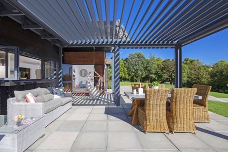 Photo of property in 80 Clifton Road, Whitford, Howick, 2571