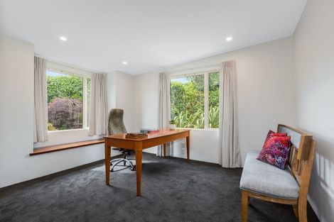 Photo of property in 10 Sunny Glen, Waikanae, 5036