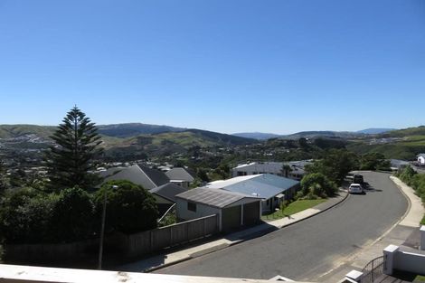 Photo of property in 18a Carluke Street, Paparangi, Wellington, 6037