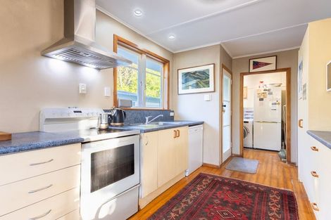 Photo of property in 5 Leinster Avenue, Raumati South, Paraparaumu, 5032