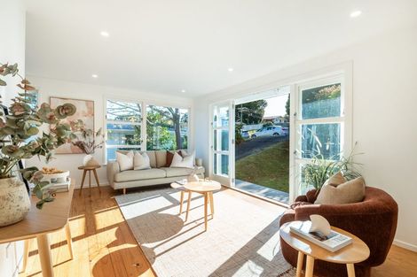 Photo of property in 132 Lancaster Road, Beach Haven, Auckland, 0626