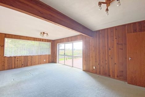 Photo of property in 65 Edgewater Drive, Pakuranga, Auckland, 2010