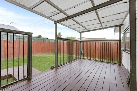Photo of property in 1/2 Hunua Road, Papakura, 2110